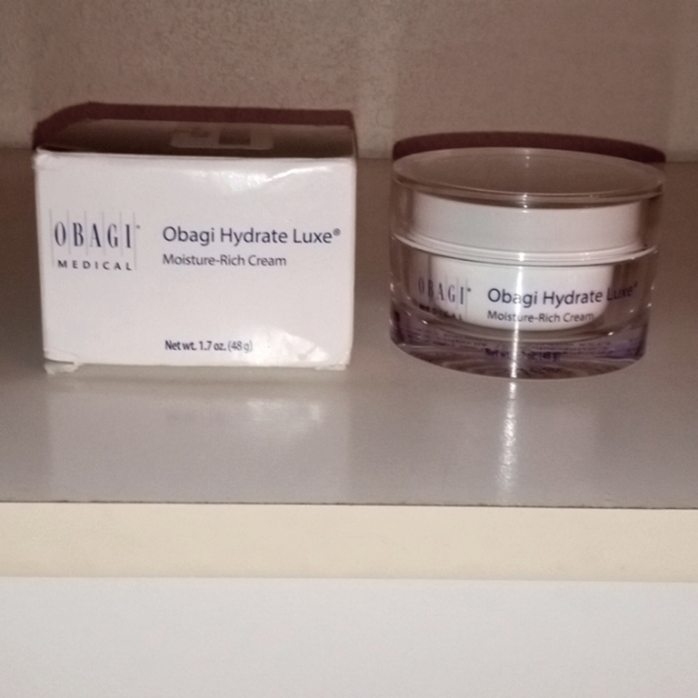 Obagi Hydrate Luxe Moisture-Rich Cream